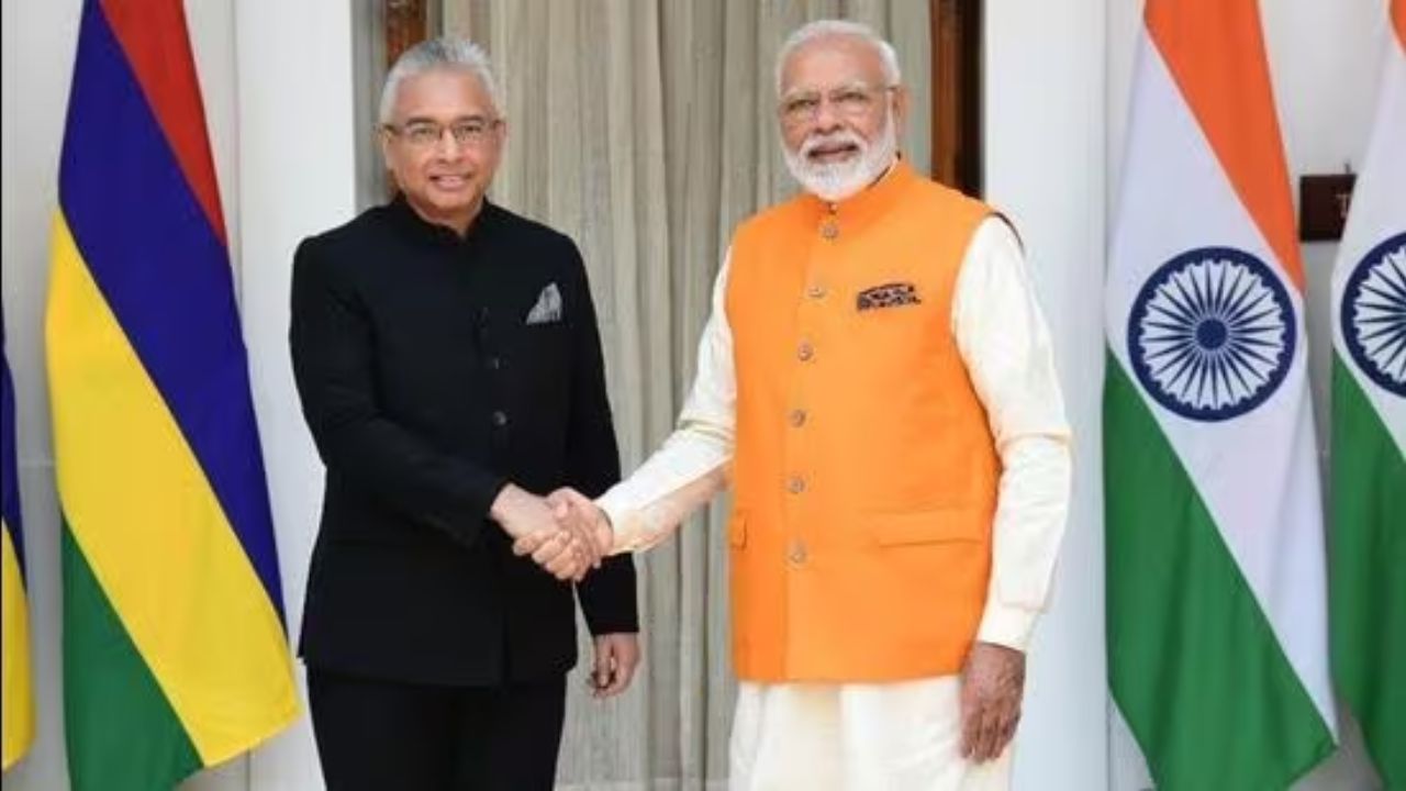 Usthadian Academy / PM Modi & PM Jugnauth Inaugurate Airstrip, Jetty In Agalega Island | 02 mar 2024 Usthadian Academy / PM Modi & PM Jugnauth Inaugurate Airstrip, Jetty In Agalega Island